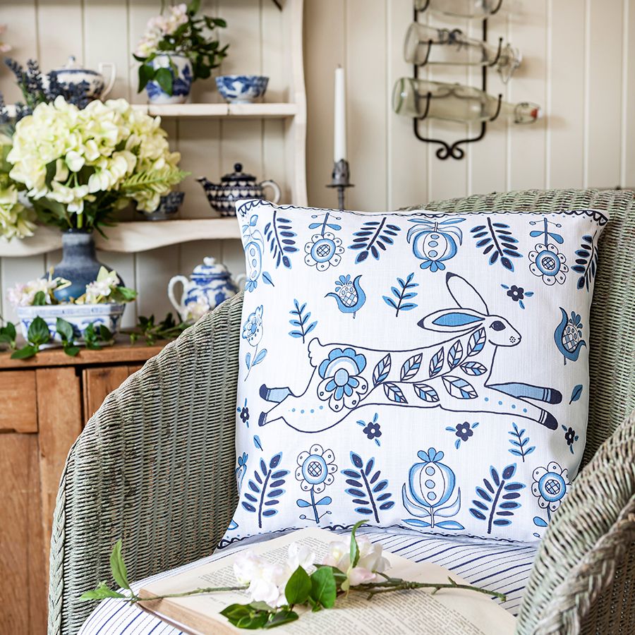 Delft cushion collection